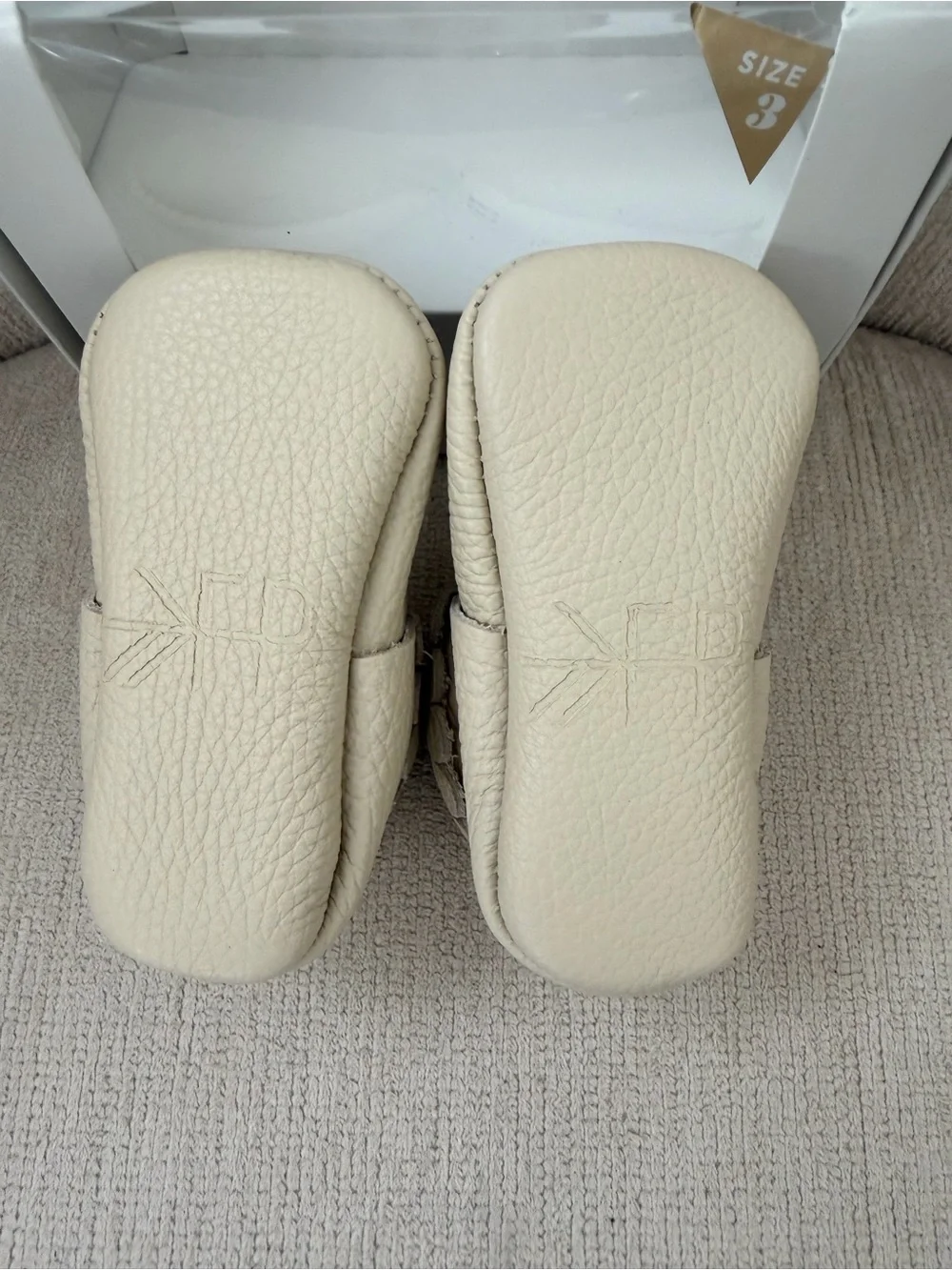 Freshly Picked Cream Leather Baby Moccasins Size 3